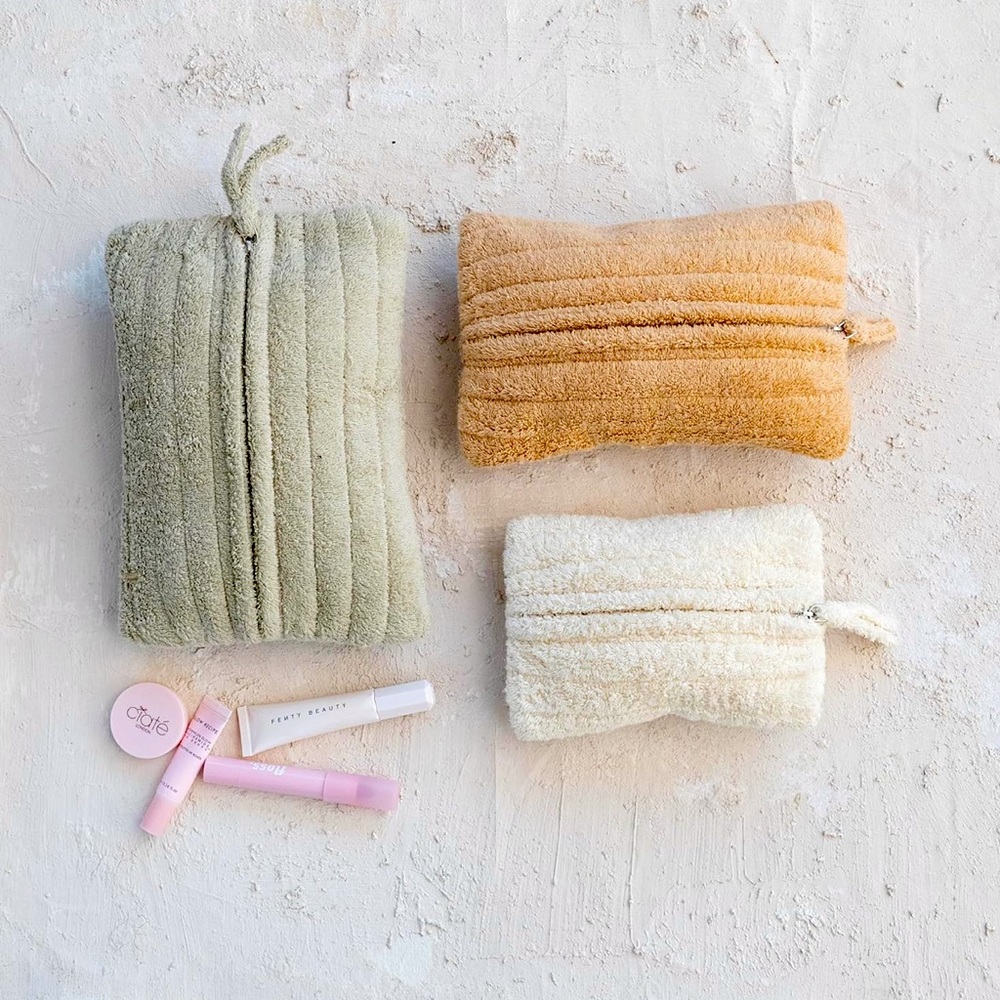 NWOT Quilted Terry Cotton Zip Pouches